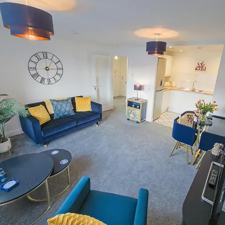 Kilmartin Court Apartments - No3 By The Sea & No2 With A View - Free Parking Oban Exterior photo